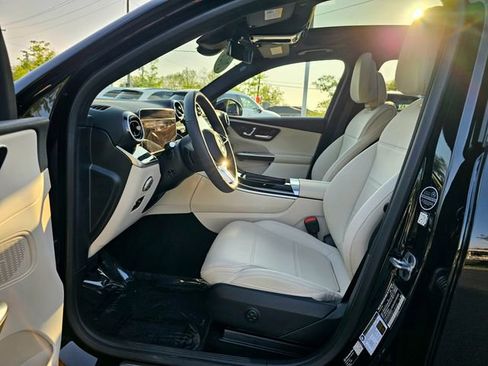 Certified 2026 Mercedes-Benz GLC 300 4MATIC image 18