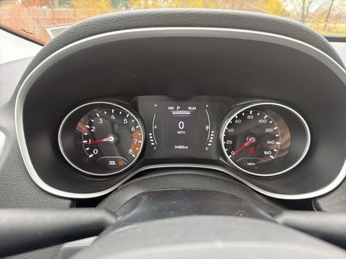 Certified 2021 Jeep Compass Latitude image 5