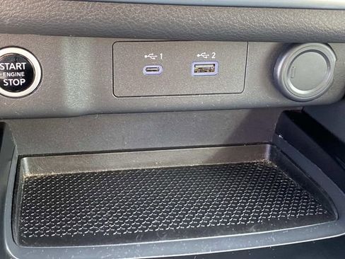 Used 2021 Nissan Rogue S AWD/4WD image 13