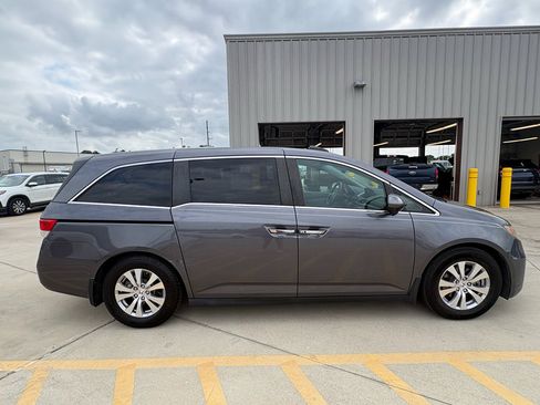 Used 2016 Honda Odyssey EX-L image 9