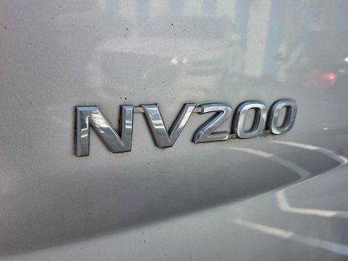 Used 2015 Nissan NV200 FWD image 15