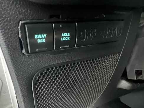 Used 2011 Jeep Wrangler Unlimited Rubicon w/ Trailer Tow Group AWD/4WD image 14