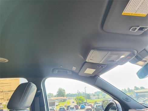 New 2026 Chevrolet Traverse LT w/ Enhanced Driving Package image 17