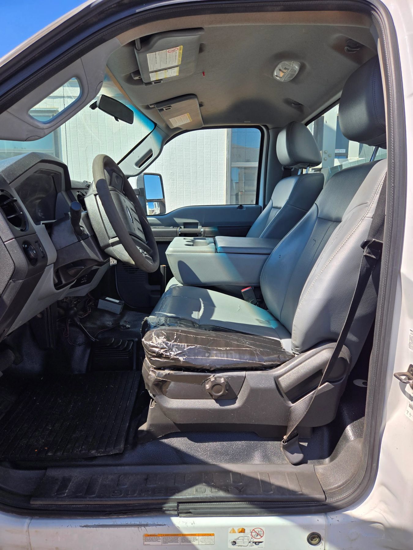 Used 2013 Ford F550 4x4 Regular Cab Super Duty w/ PWR Equipment Group image 8