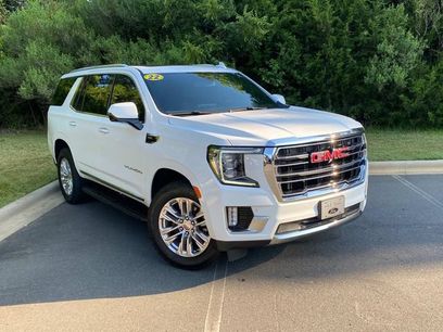 Used 2022 GMC Yukon SLT w/ SLT Premium Package