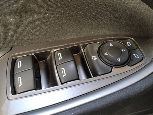 Used 2021 Chevrolet Malibu LS FWD image 27