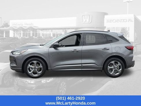 Used 2024 Ford Escape ST-Line FWD image 2