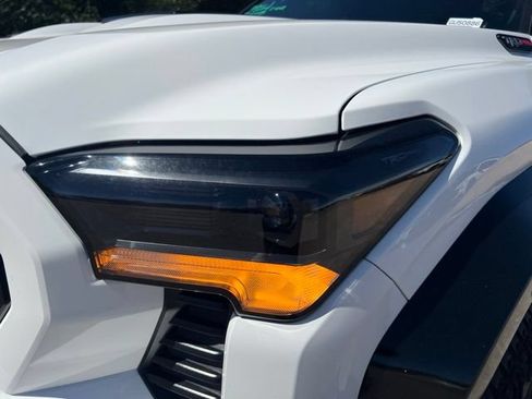 Used 2026 Toyota Tacoma TRD Pro AWD/4WD image 10