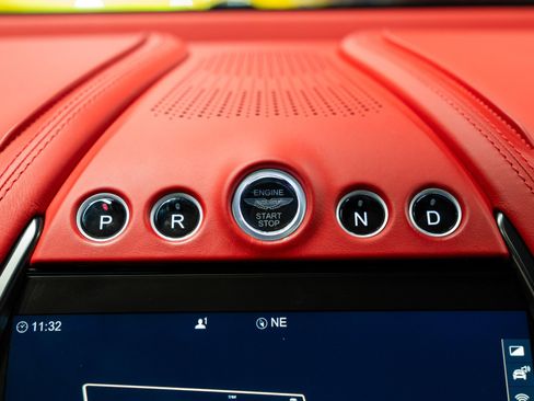 Used 2021 Aston Martin DBX -AML Color, Indulgence Pack, D image 32