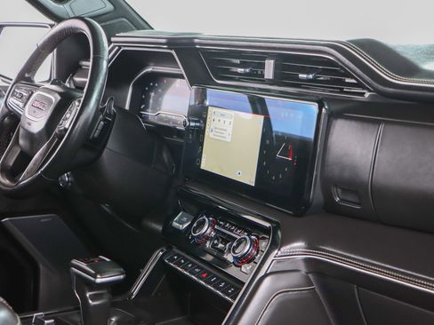 Used 2023 GMC Sierra 1500 AT4X image 31