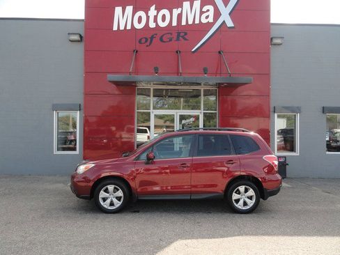 Used 2015 Subaru Forester 2.5i Premium w/ All-Weather Package image 2