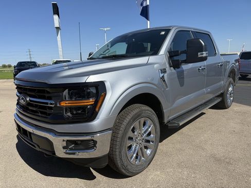 New 2025 Ford F150 XLT w/ Equipment Group 303A High image 6