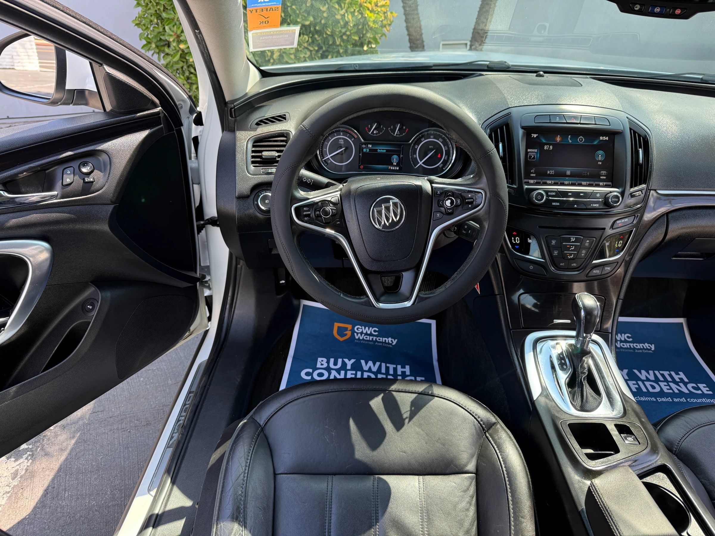 Used 2014 Buick Regal FWD image 18