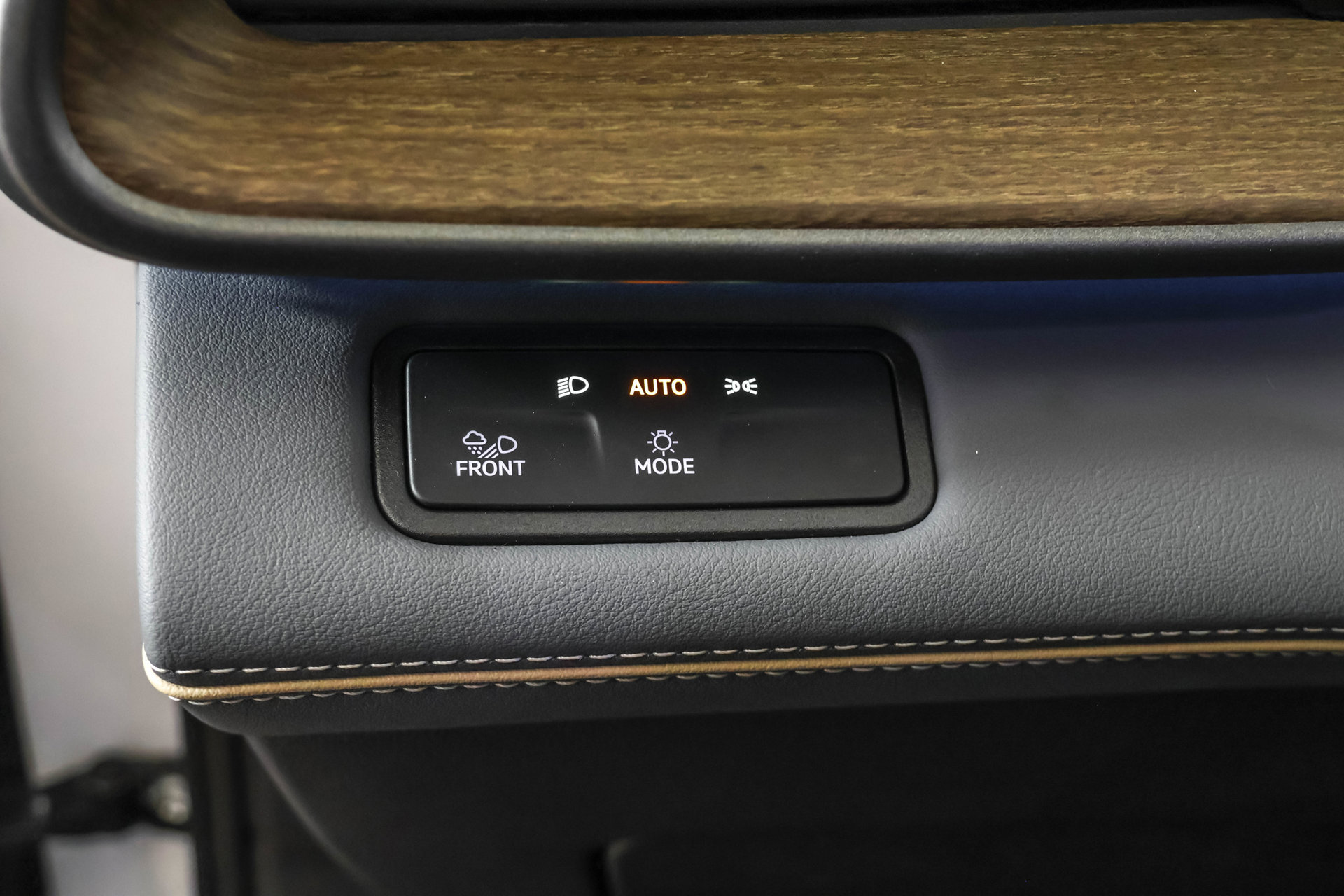 New 2027 Volkswagen Atlas SEL R-Line AWD/4WD image 21