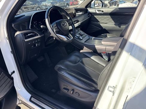 Used 2022 Hyundai Palisade Calligraphy image 18