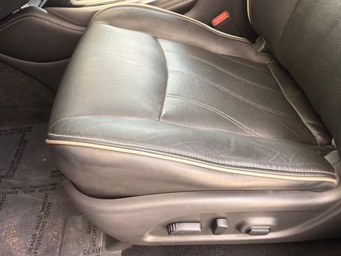 Used 2020 INFINITI QX60 Luxe w/ Essential Package FWD image 5