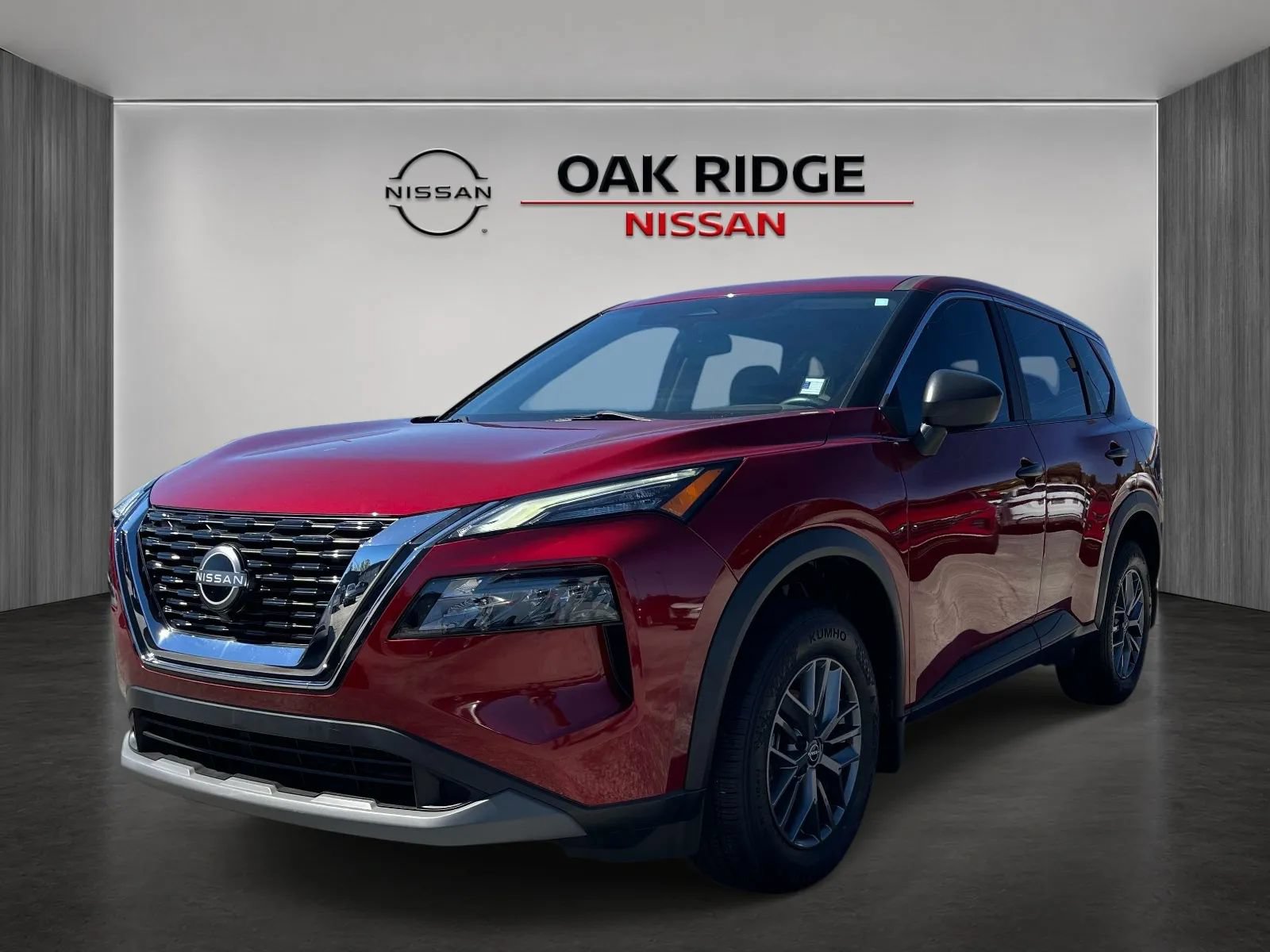 Used 2023 Nissan Rogue S FWD image 7