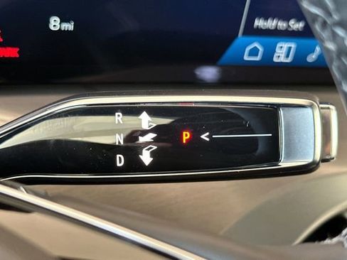 New 2026 Cadillac Vistiq Luxury image 21