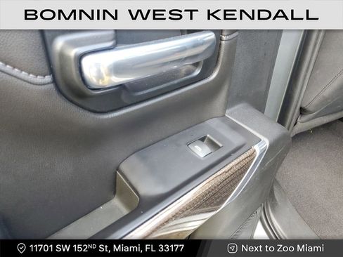 Used 2019 Chevrolet Silverado 1500 LT Trail Boss w/ Convenience Package image 9