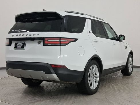 Used 2018 Land Rover Discovery HSE image 9