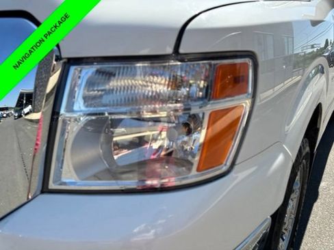 Used 2018 Nissan NV 3500 SV w/ Navigation Package RWD image 36