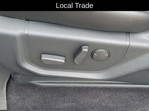 Used 2020 Ford F150 Lariat w/ Equipment Group 502A Luxury AWD/4WD image 9