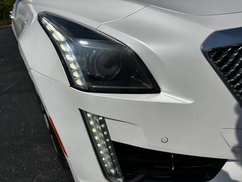 Used 2017 Cadillac CTS V w/ Luxury Package image 12