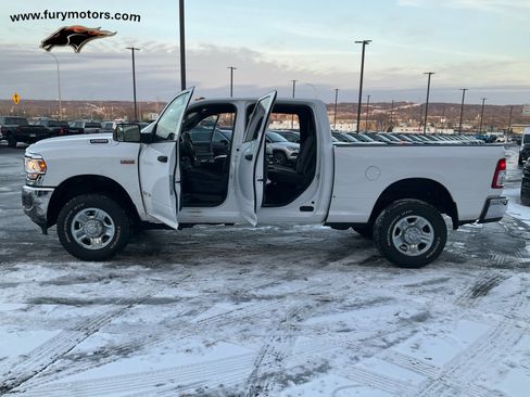 Used 2021 RAM 2500 Tradesman image 31