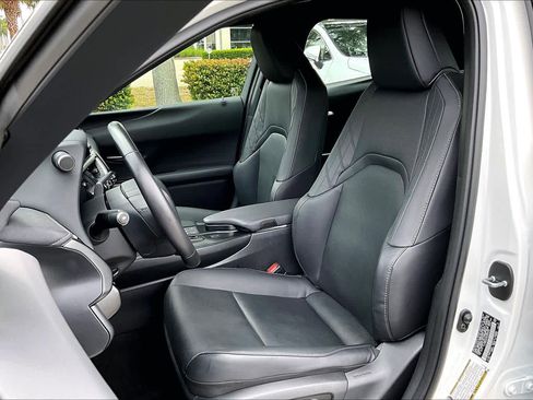 Used 2025 Lexus UX 300h FWD image 7