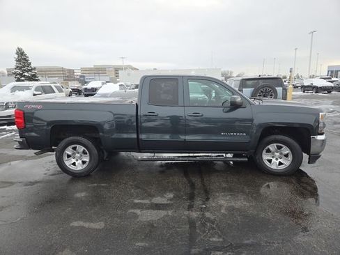 Used 2017 Chevrolet Silverado 1500 LT w/ All Star Edition image 17