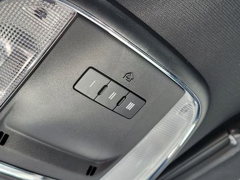 Used 2021 Dodge Charger R/T w/ Performance Handling Group RWD image 27