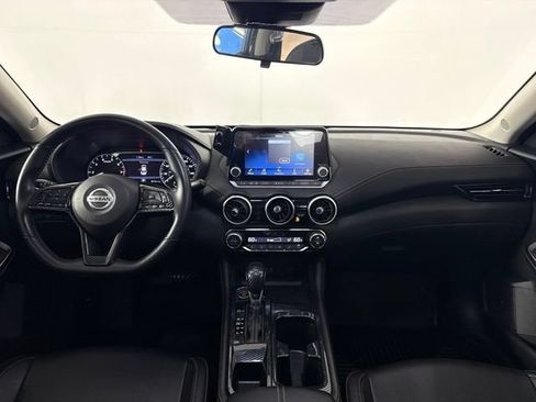 Used 2023 Nissan Sentra SR w/ SR Premium Package FWD image 31