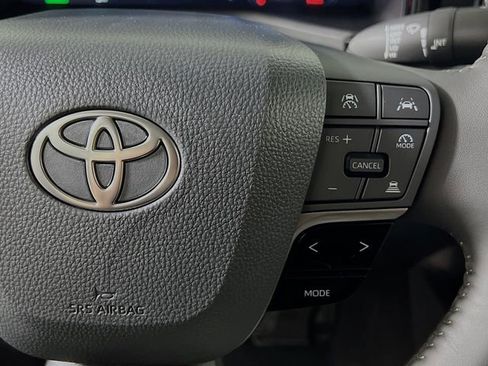 New 2026 Toyota Camry XLE image 17