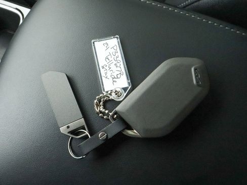 Used 2024 Kia Telluride SX image 39