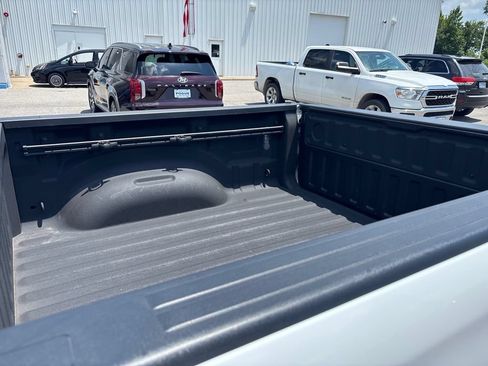 Used 2025 RAM 1500 Big Horn AWD/4WD image 19