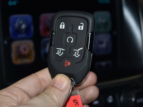 Used 2018 Chevrolet Tahoe Premier w/ RST 6.2L Performance Edition image 17