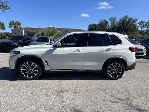 Certified 2022 BMW X5 sDrive40i image 7