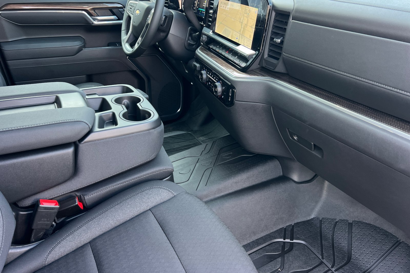 Used 2026 Chevrolet Silverado 1500 LT w/ Protection Package AWD/4WD image 20