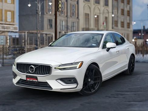 Used 2021 Volvo S60 T6 Inscription AWD/4WD image 3