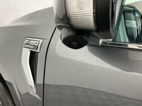 Used 2023 Ford F150 Limited image 11