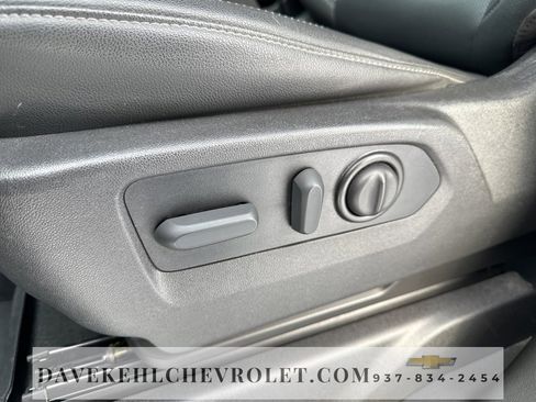 Used 2021 GMC Sierra 1500 SLT image 12