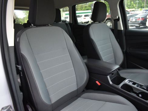 Used 2019 Ford Escape S FWD image 30