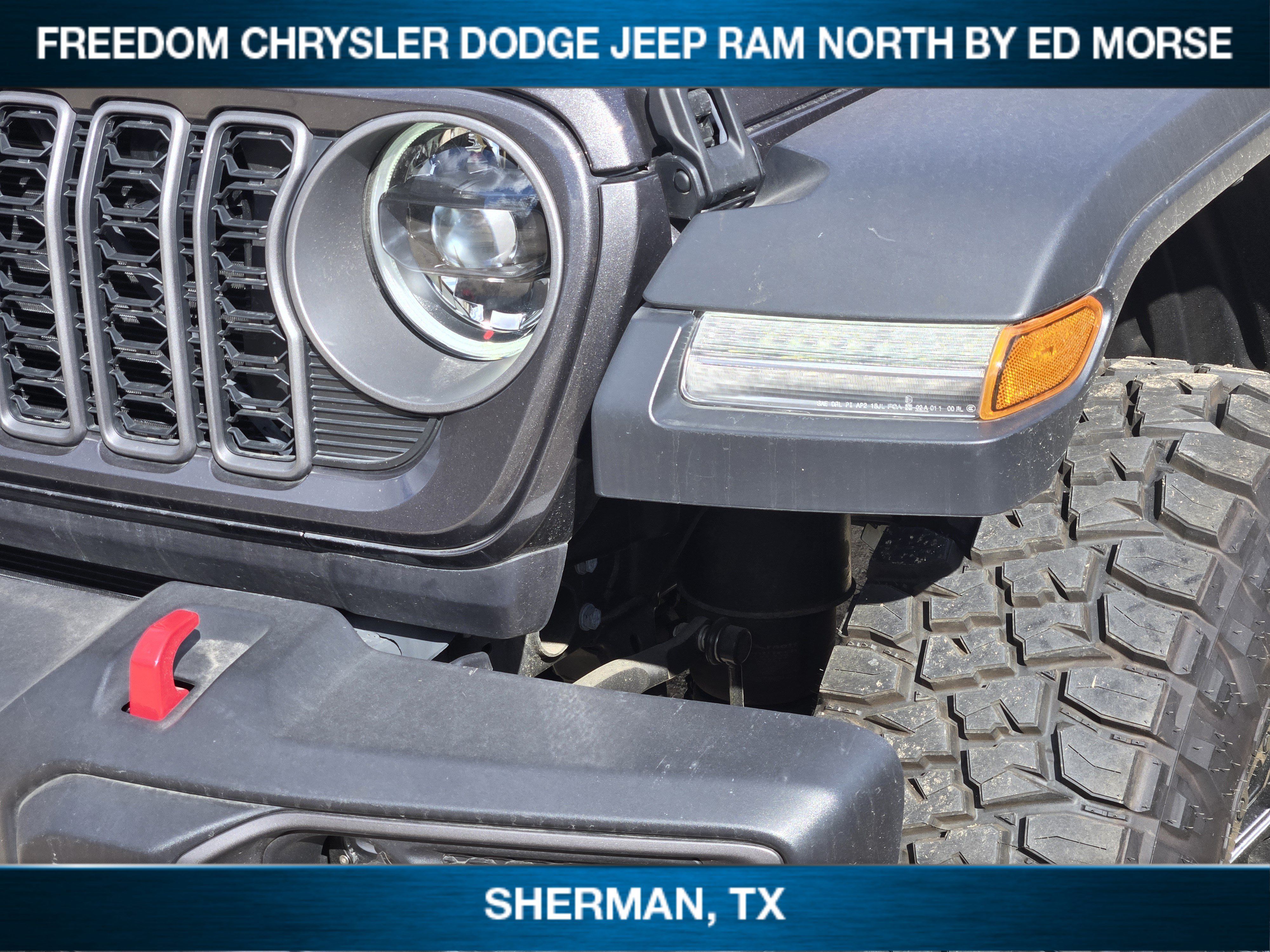 New 2025 Jeep Wrangler Unlimited Rubicon w/ Convenience Group AWD/4WD image 5