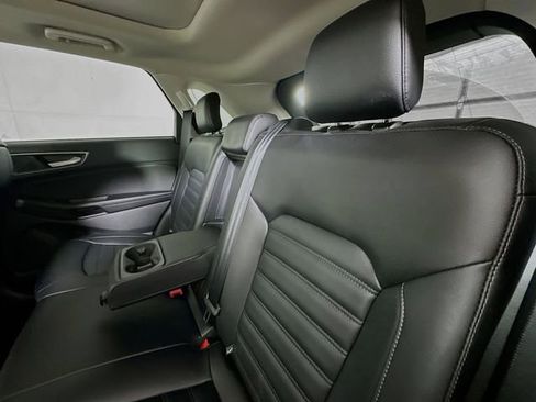 Used 2022 Ford Edge SEL w/ Convenience Package AWD/4WD image 32