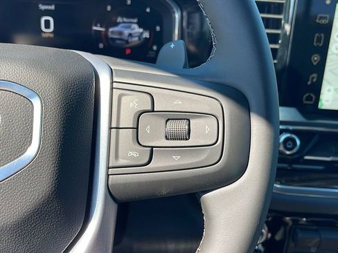 New 2026 GMC Sierra 1500 Elevation image 22