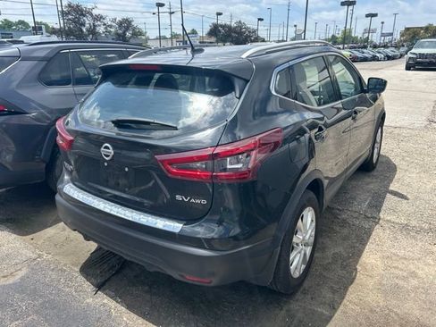 Used 2021 Nissan Rogue Sport SV AWD/4WD image 4