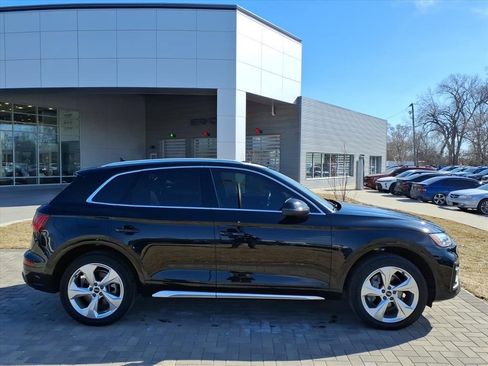 Used 2021 Audi Q5 2.0T Premium Plus w/ Premium Plus Package image 8