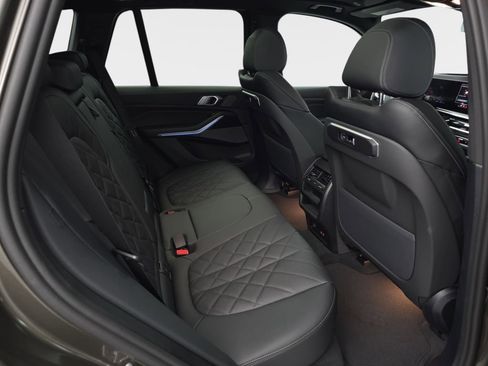 New 2026 BMW X5 xDrive50e w/ M Sport Package image 11