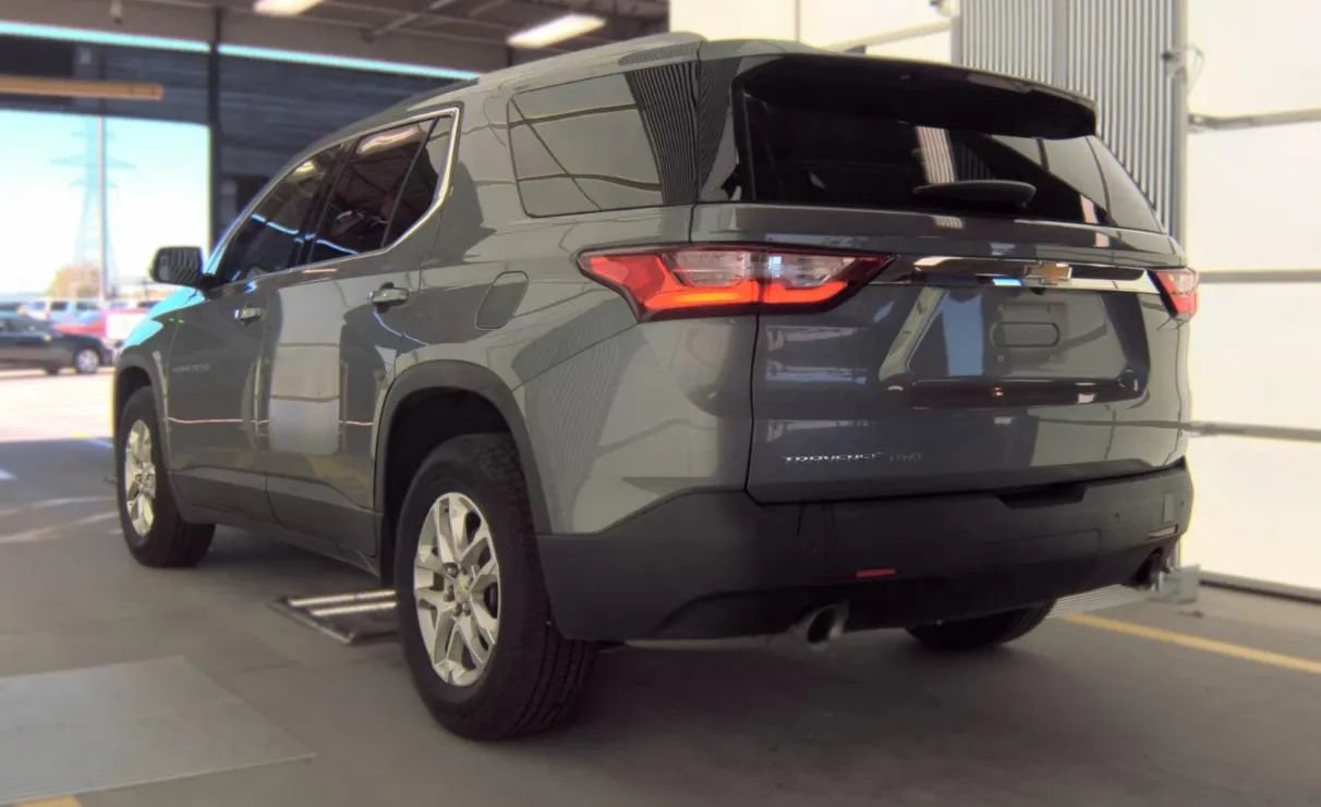 Used 2018 Chevrolet Traverse LT AWD/4WD image 7