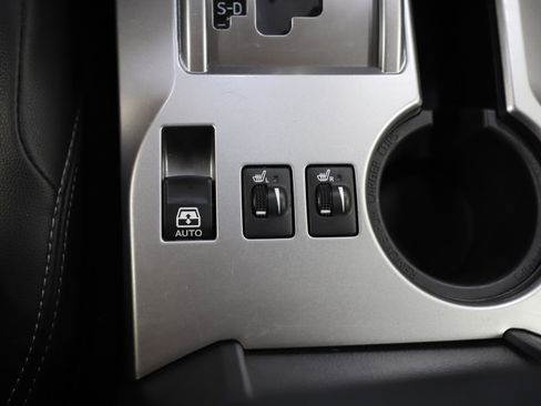 Used 2023 Toyota 4Runner SR5 Premium image 24